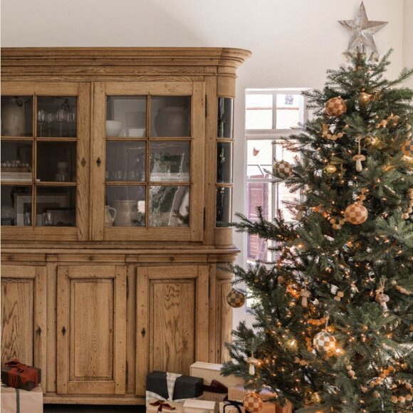 Cody Foster, Star Tree Topper in Antiqued Silver, Large - Picture 3 of 3